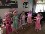 Barbie's chique theepartijtje 5_n.jpg